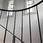 Apartamento Eduardo Dato 9 *