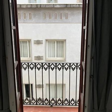 Apartman Eduardo Dato 9