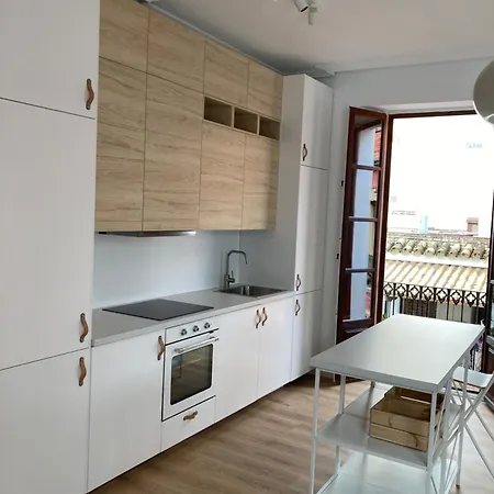 Eduardo Dato 9 * Cordoba