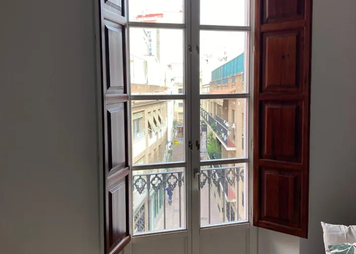 Appartement Eduardo Dato 9 Cordoue